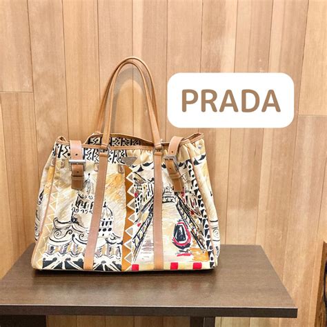 プラダ(PRADA)の買取 .